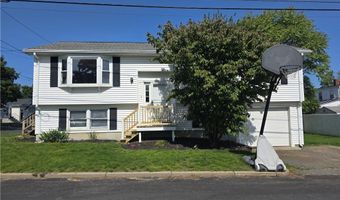 114 Florida Ave, Cranston, RI 02920