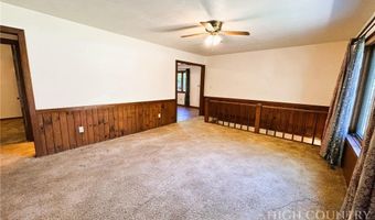 10221 NC Highway 105 S, Banner Elk, NC 28604