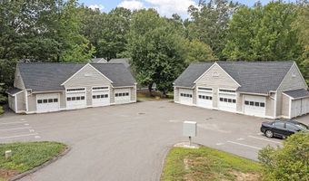 32 Brewster Ln 32, Acton, MA 01720