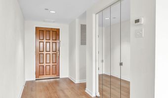 1530 KEY Blvd 715, Arlington, VA 22209
