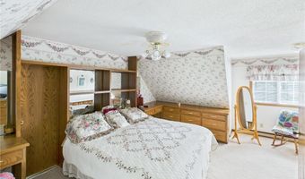 16714 Queens Rd, Avon, MN 56310