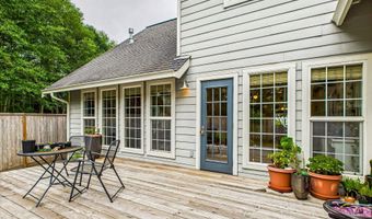 2700 Meadow Creek Way, Arcata, CA 95521