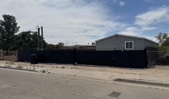 3927 3rd St NW, Albuquerque, NM 87107