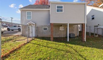 8918 New Hampshire Ave, Affton, MO 63123