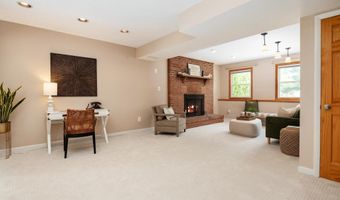 104 GROH Ln, Annapolis, MD 21403
