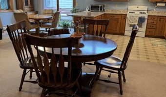 104 W Marshall St, Albion, IA 50005