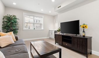 286 Sumner St 1, Boston, MA 02128