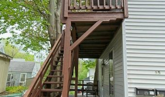 15 Grace Ct, Bangor, ME 04401