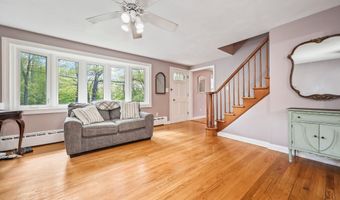 287 Hull St, Bristol, CT 06010