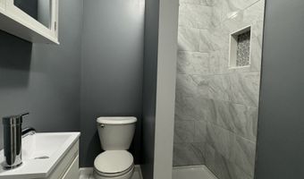 11 Columbia St 2nd Floor, Ansonia, CT 06401