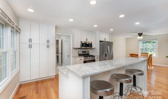 22 Glen Cove Rd, Arden, NC 28704