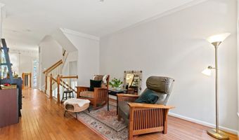 727 N VERMONT St, Arlington, VA 22203