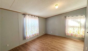 60 Flamingo Ave, Amherst, OH 44001