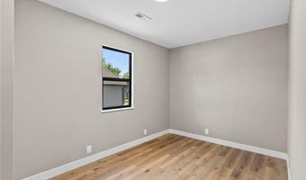 1130 Mann Ave, Austin, IN 47102