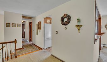 197 Hummingbird Dr, Berlin, CT 06037