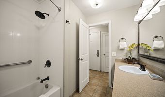 4-1250 KUHIO Hwy H105, Kapaa, HI 96746