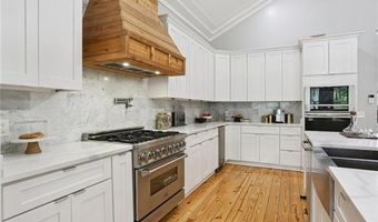 2313 AYCOCK St, Arabi, LA 70032