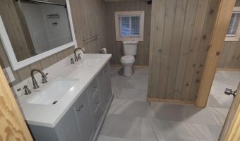 1 N Vigue Shore Rd, Albion, ME 04910