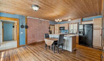 146 S Main St, Bradford, VT 05033
