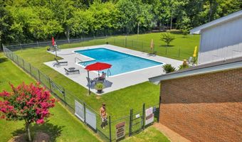 444 Kingswood Ct, Albany, GA 31707