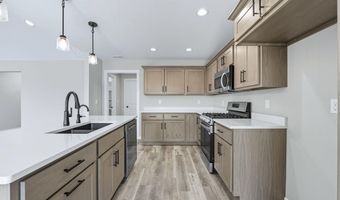 118 Sunset Dr, Avilla, IN 46710