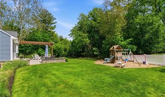 1 Blacksmith Rd, Lincoln, RI 02865