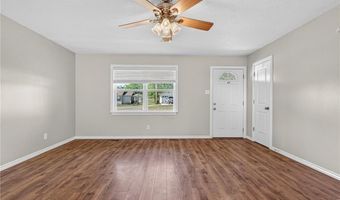 1035 Church St, Alma, AR 72921