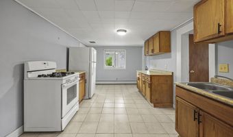 11 Richmond Ln, Adams, MA 01220