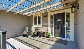 20565 SW FLORENCE St, Beaverton, OR 97078