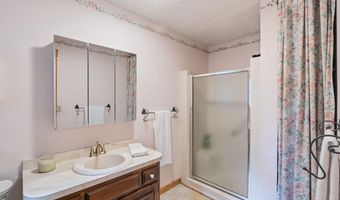 171 Crawley Falls Rd, Brentwood, NH 03833