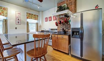 13 Blackstone St, Cumberland, RI 02864