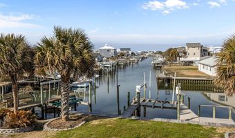 215 E Ft Macon Rd, Atlantic Beach, NC 28512