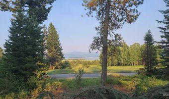 1608 Bear Trail Loop, Cascade, ID 83611