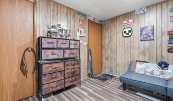 12 Highpoint Dr, Albrightsville, PA 18210
