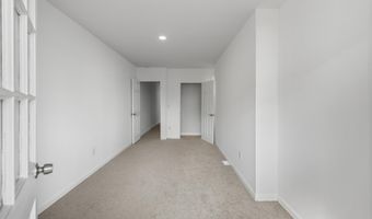 2912 AUCHENTOROLY Ter, Baltimore, MD 21217