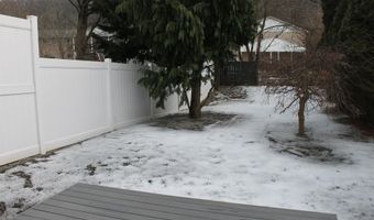 2620 MOUNTAIN Ln, Allentown, PA 18103