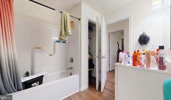 533 W 7TH St, Laurel, DE 19956