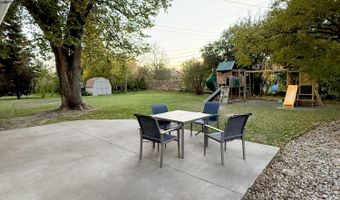 1415 N 2nd St, Aberdeen, SD 57401