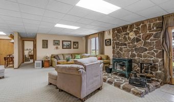 3988 N Farm Road 35, Ash Grove, MO 65604