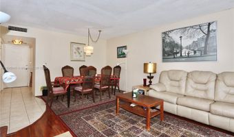 3020 Marcos Dr S208, Aventura, FL 33160