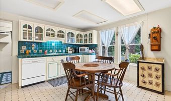 935 SPRINGHILL Dr, Albany, OR 97321
