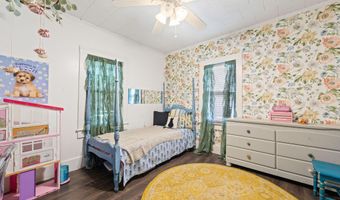 208 S Guegnon St, Abbeville, LA 70510