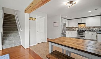 8 Waccamaw Way, Beaufort, SC 29906