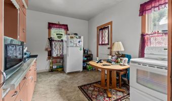 318 W BREWSTER St, Appleton, WI 54911