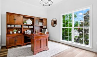 22530 FOREST RUN Dr, Ashburn, VA 20148