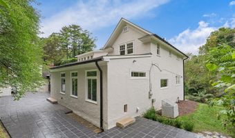 111 Rathfarnham Cir, Asheville, NC 28803