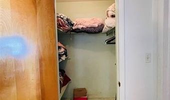 306 N Cherokee St, Beggs, OK 74421