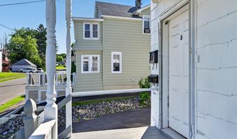 3 Young Ave, Amsterdam, NY 12010