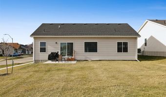 1143 Tuscany Dr SE, Altoona, IA 50009