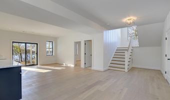 703 A GLENDON Ave, Annapolis, MD 21403